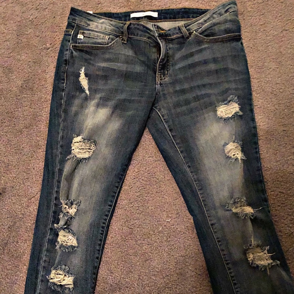 Distressed Kancans - Picture 3 of 3